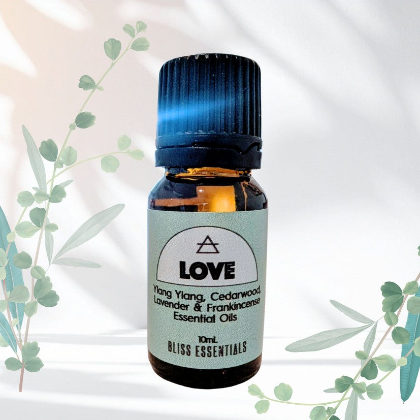Love • Essential Oil Blend with Ylang Ylang, Cedarwood, Lavender & Frankincense